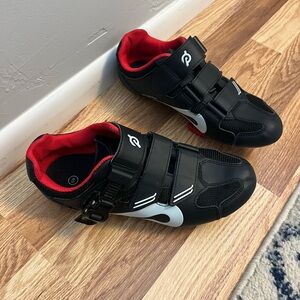 Peloton | Size 40 Indoor Cycling Shoes with Cleats Sz 9 Women's